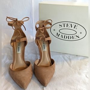 Steve madden sammba sand nubuck ankle tie pumps Size 7.5